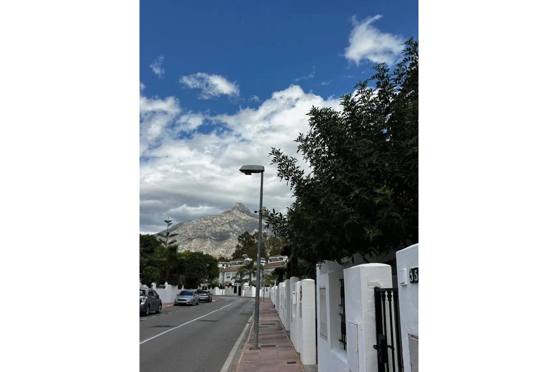 Resale - Town house - Marbella - Nueva Andalucía