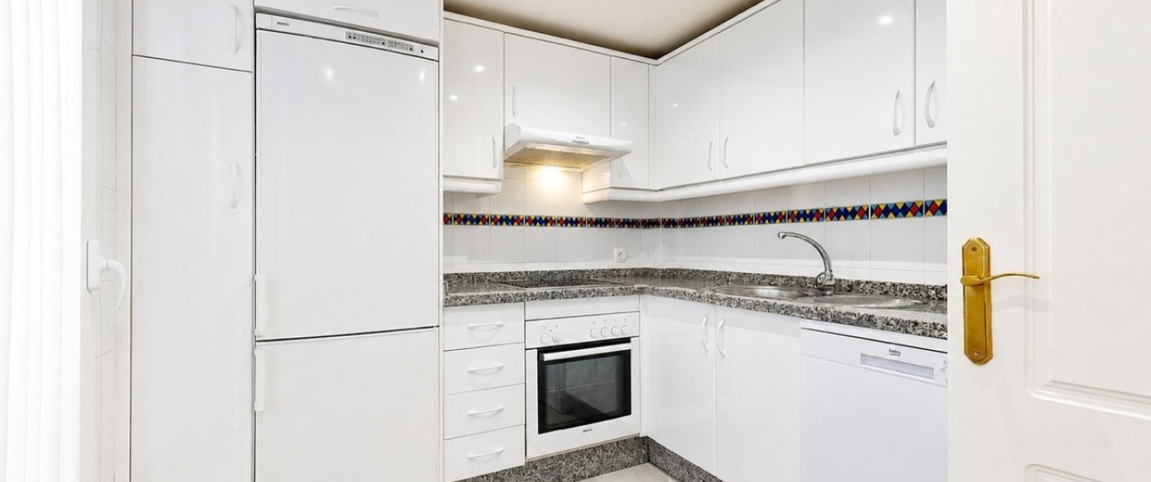 Resale - Town house - Marbella - Nueva Andalucía