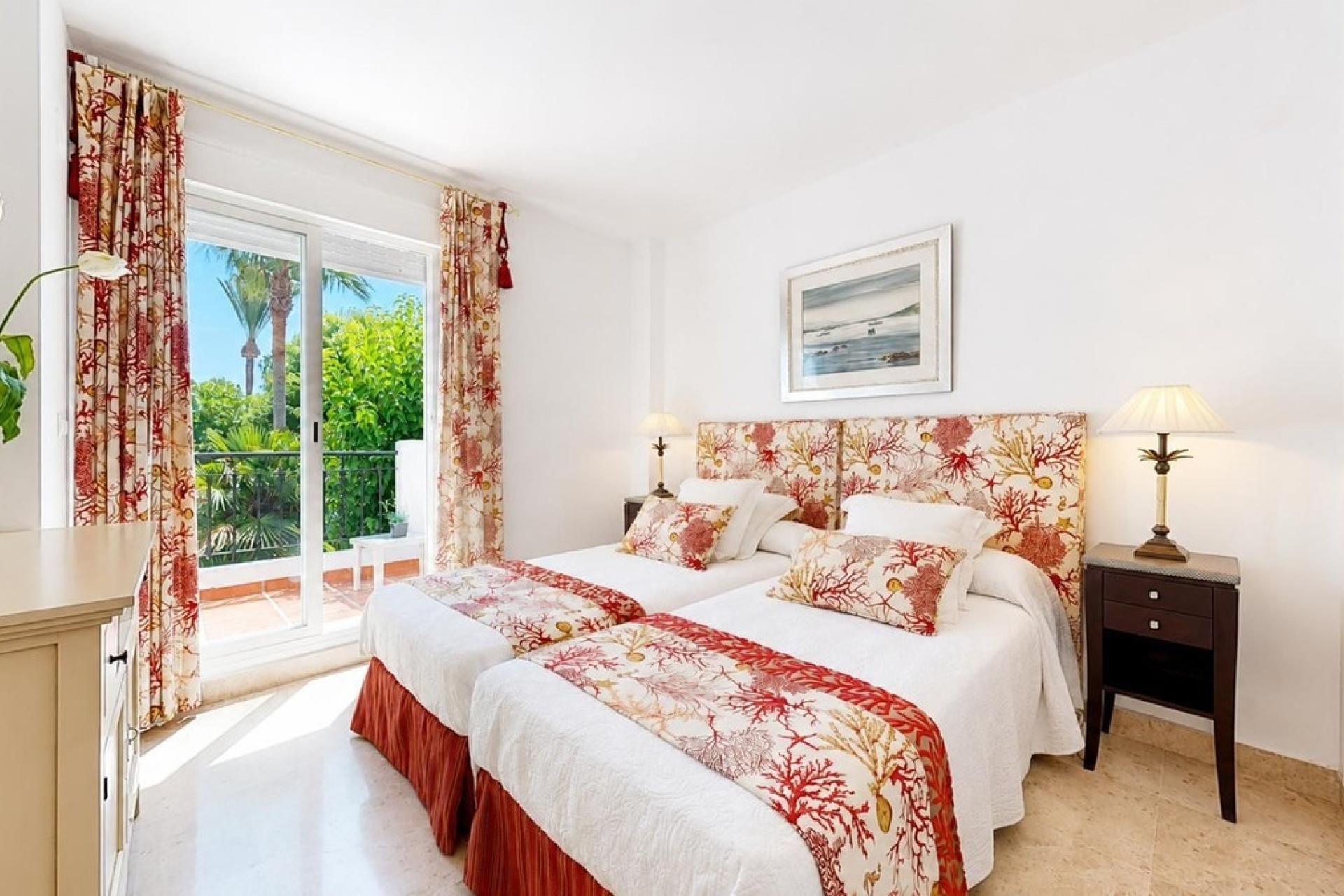 Resale - Town house - Marbella - Nueva Andalucía