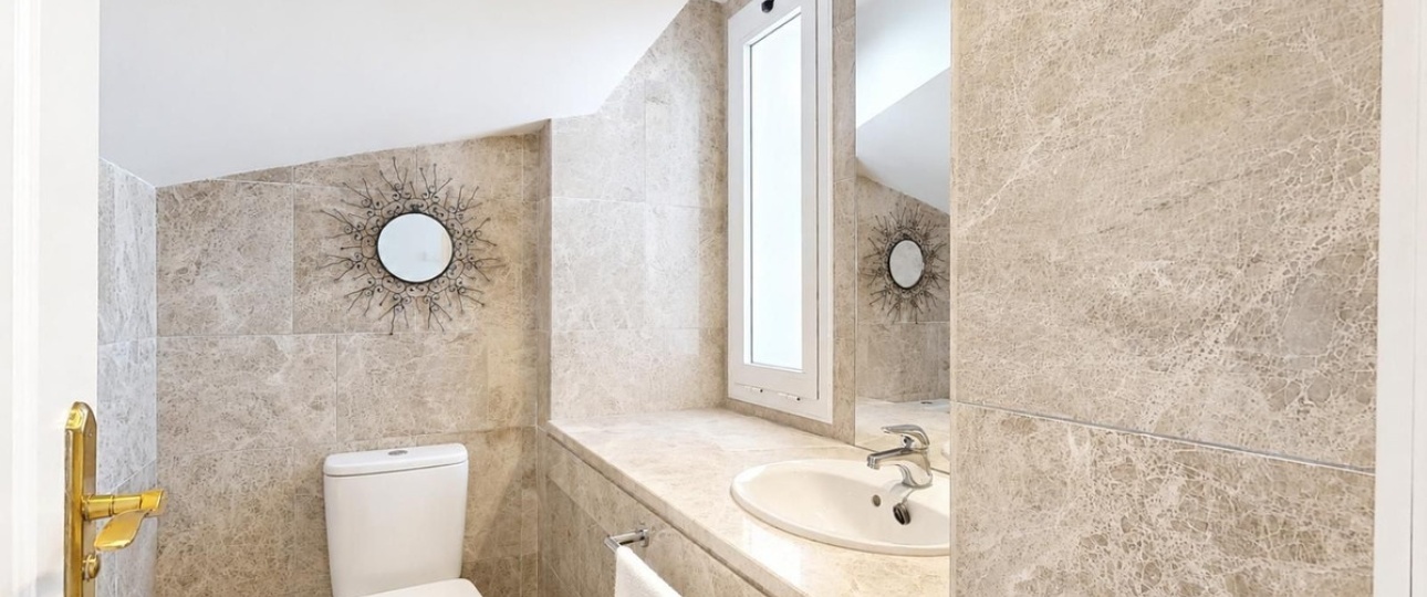 Resale - Town house - Marbella - Nueva Andalucía
