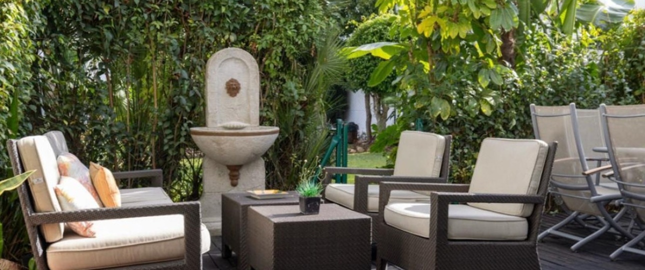 Resale - Town house - Marbella - Nueva Andalucía