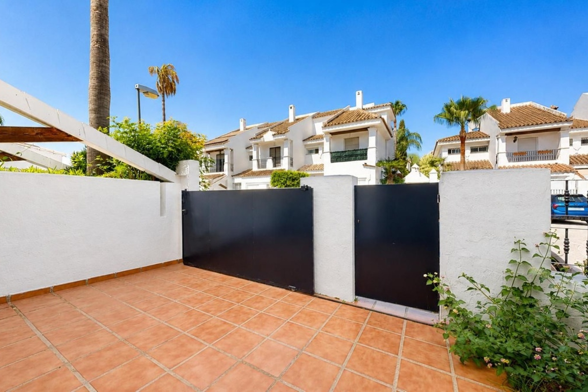 Resale - Town house - Marbella - Nueva Andalucía