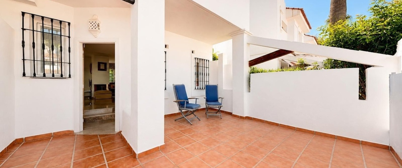 Resale - Town house - Marbella - Nueva Andalucía