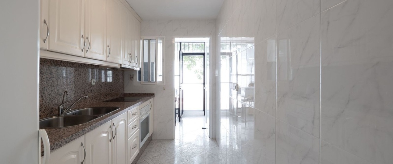 Resale - Town house - Marbella - Nueva Andalucía