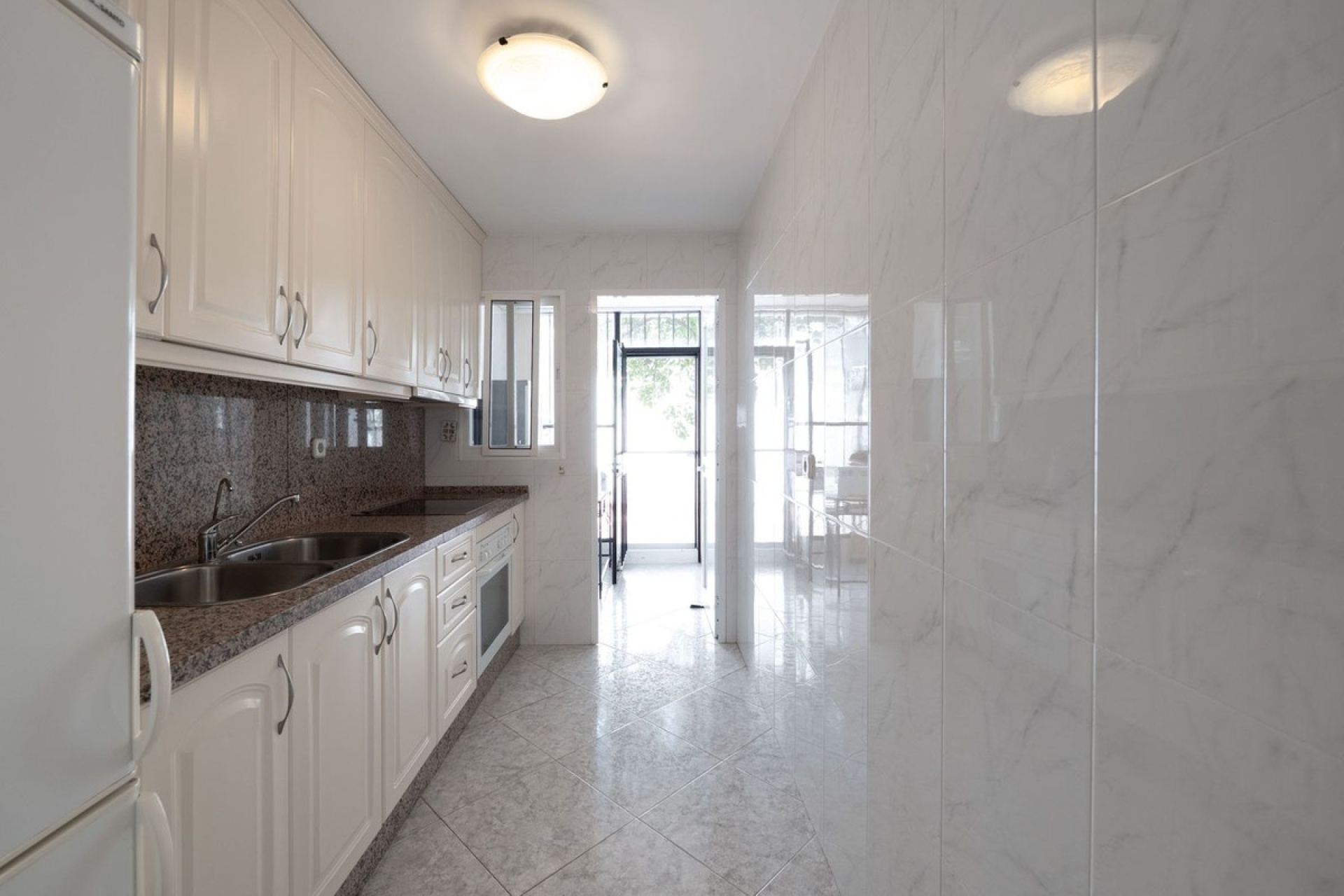 Resale - Town house - Marbella - Nueva Andalucía