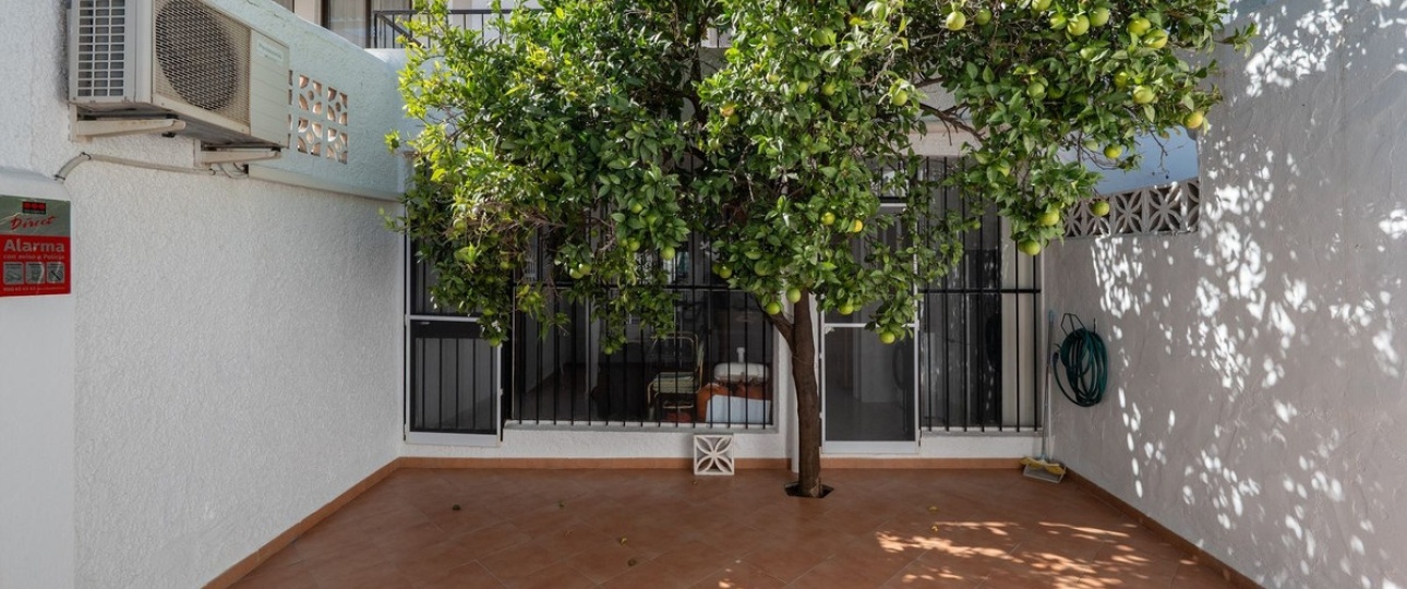 Resale - Town house - Marbella - Nueva Andalucía