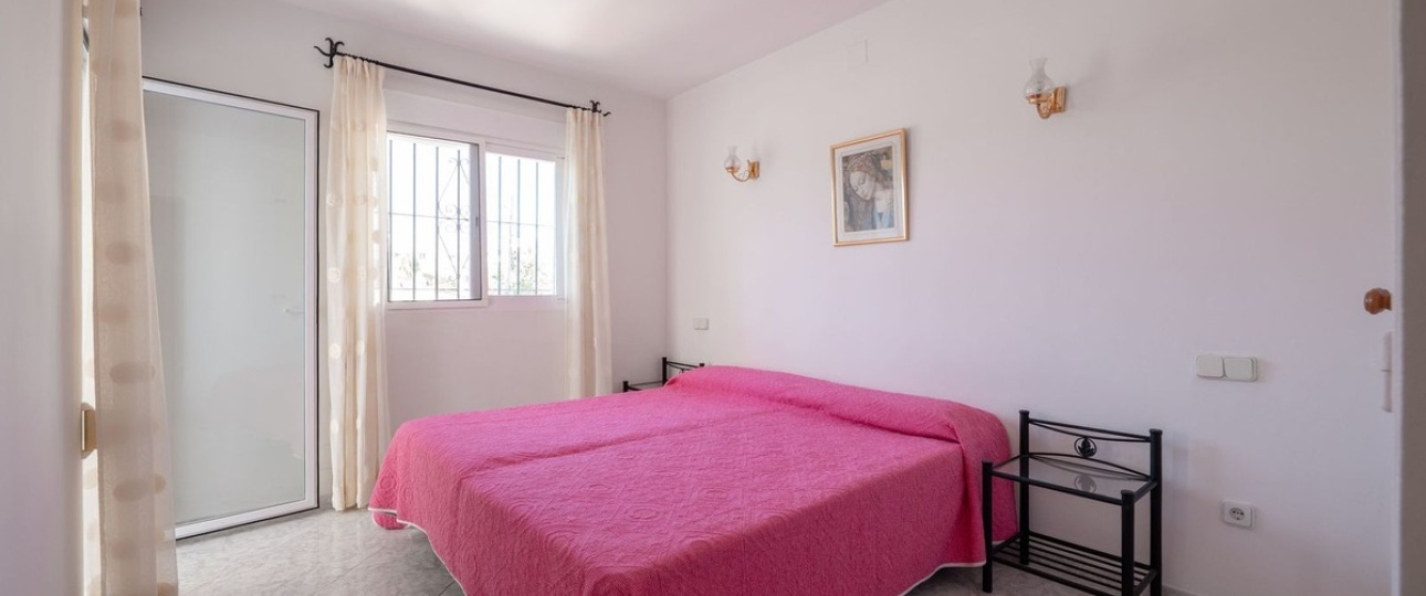 Resale - Town house - Marbella - Nueva Andalucía