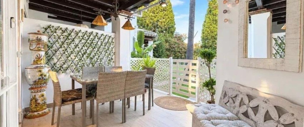Resale - Town house - Marbella - Nueva Andalucía