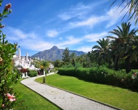 Resale - Town house - Marbella - Nueva Andalucía