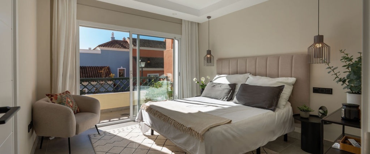 Resale - Town house - Marbella - Nueva Andalucía