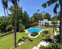 Resale - Town house - Marbella - Nueva Andalucía