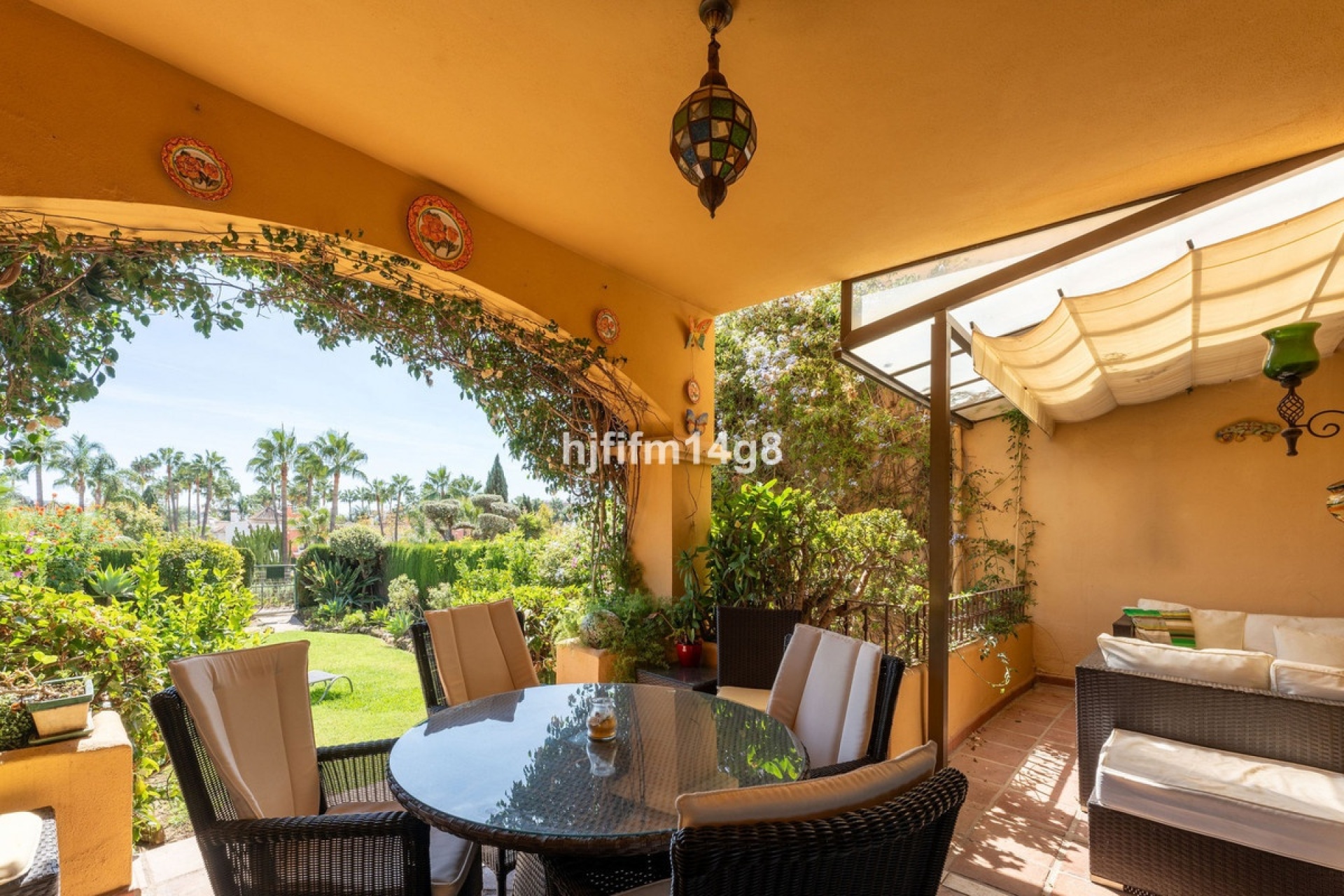 Resale - Town house - Marbella - Nueva Andalucía