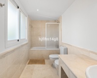 Resale - Town house - Marbella - Nueva Andalucía