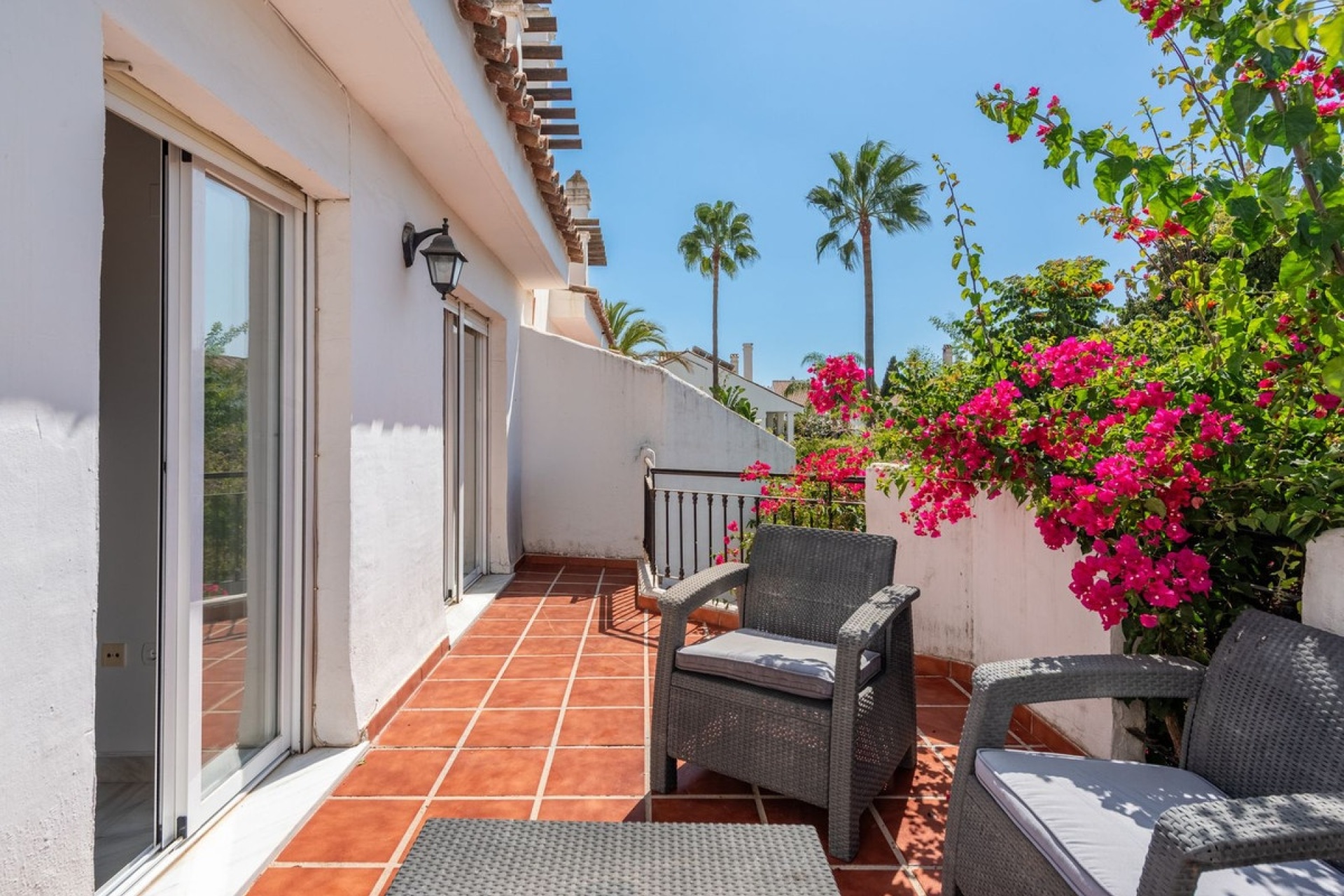Resale - Town house - Marbella - Nueva Andalucía