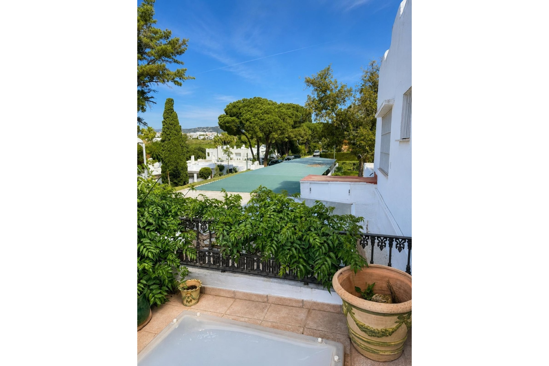 Resale - Town house - Marbella - Nueva Andalucía