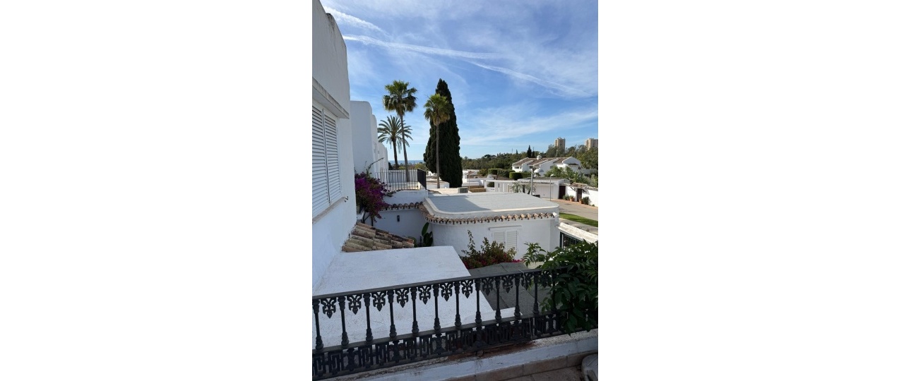 Resale - Town house - Marbella - Nueva Andalucía