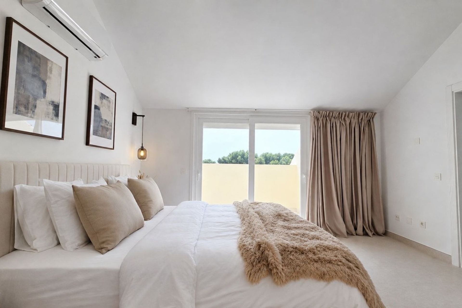 Resale - Town house - Marbella - Nueva Andalucía