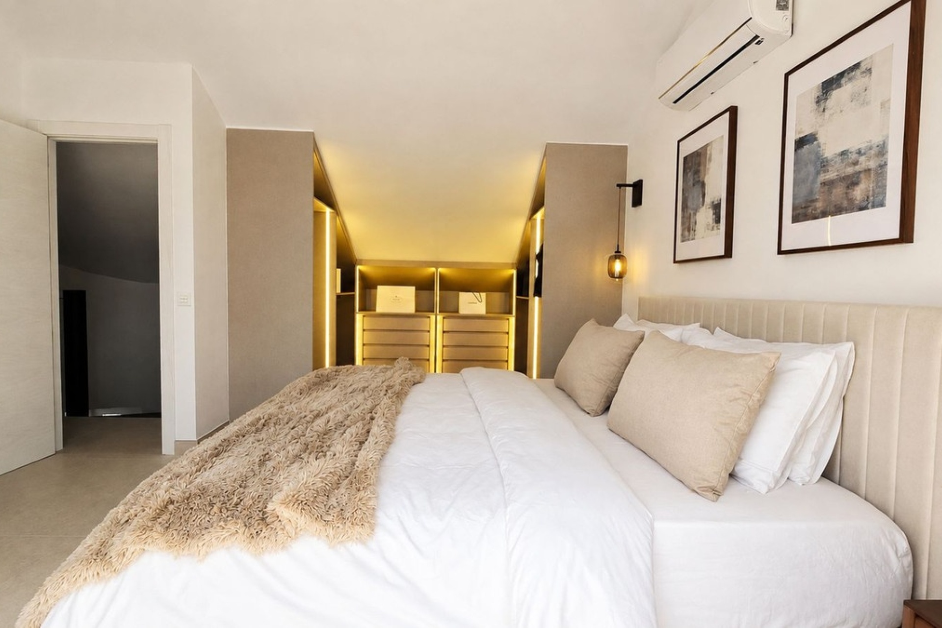 Resale - Town house - Marbella - Nueva Andalucía