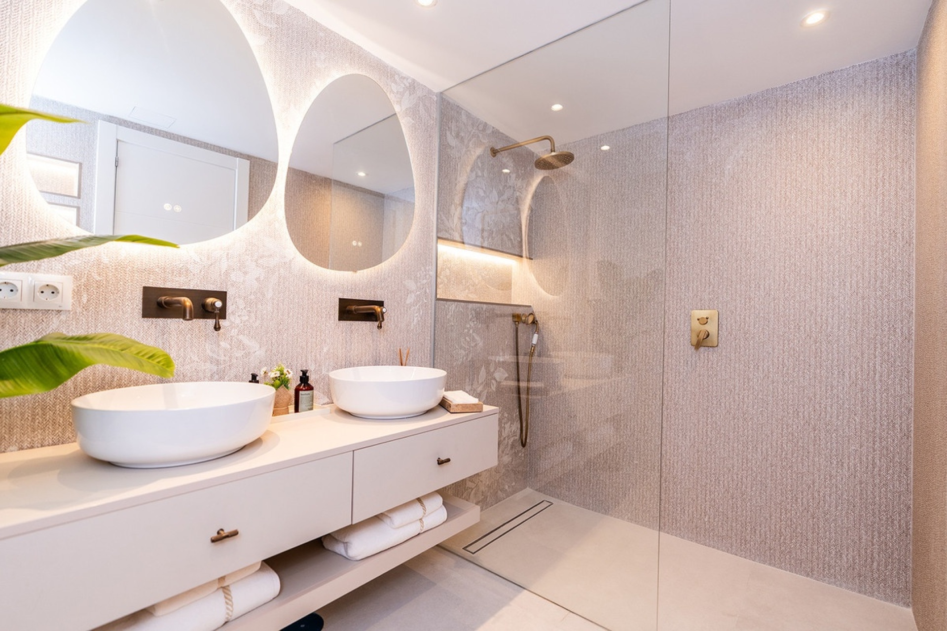 Resale - Town house - Marbella - Nueva Andalucía