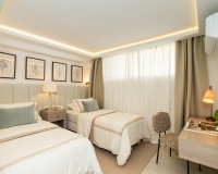 Resale - Town house - Marbella - Nueva Andalucía