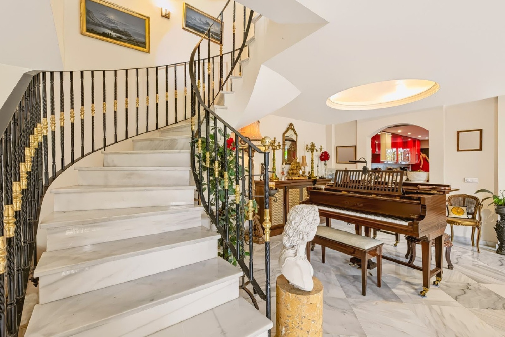 Resale - Town house - Marbella - Nueva Andalucía