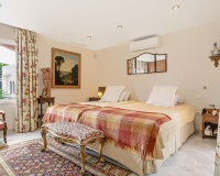 Resale - Town house - Marbella - Nueva Andalucía