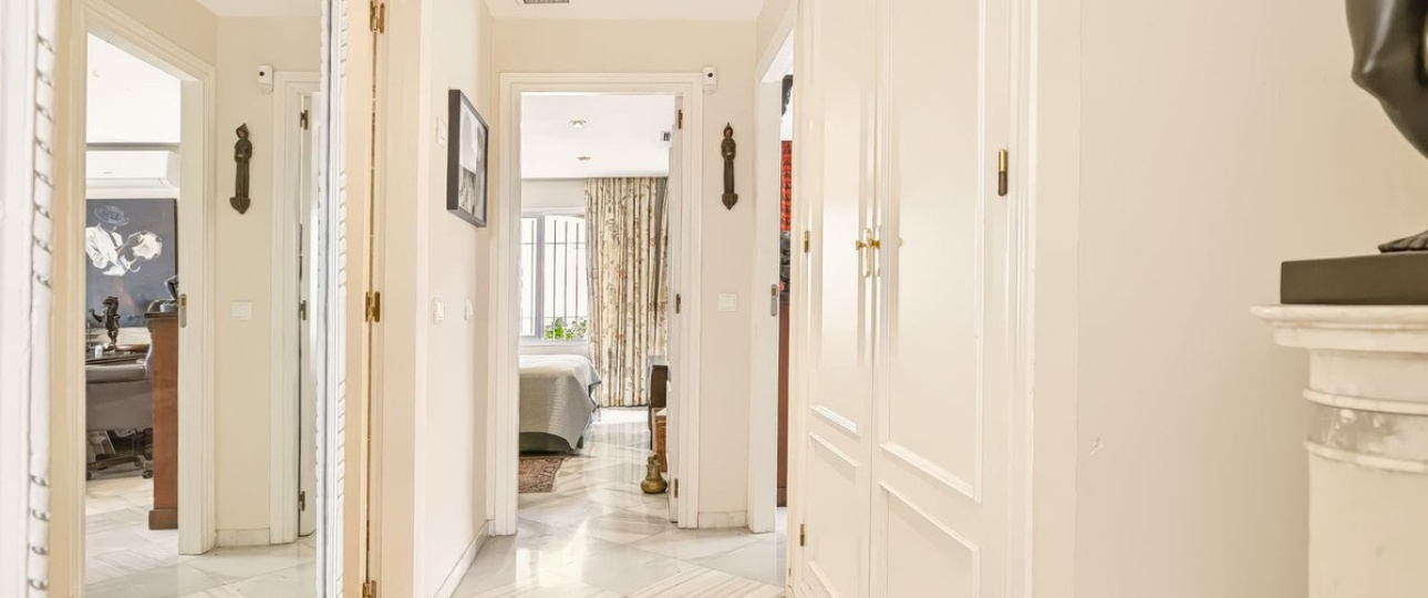 Resale - Town house - Marbella - Nueva Andalucía