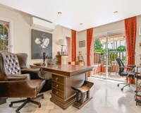 Resale - Town house - Marbella - Nueva Andalucía