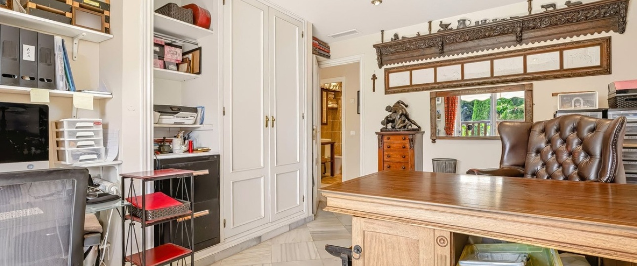 Resale - Town house - Marbella - Nueva Andalucía