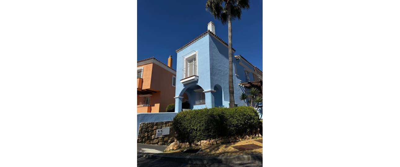 Resale - Town house - Marbella - Nueva Andalucía