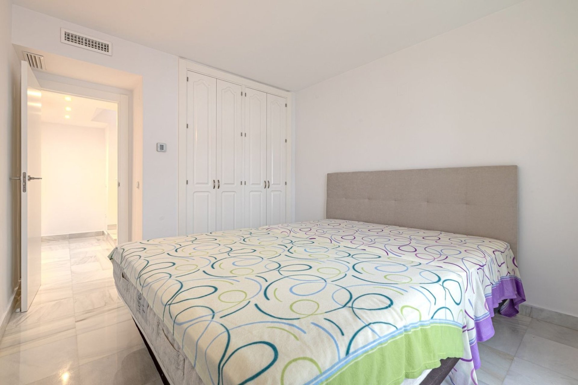 Resale - Town house - Marbella - Nueva Andalucía
