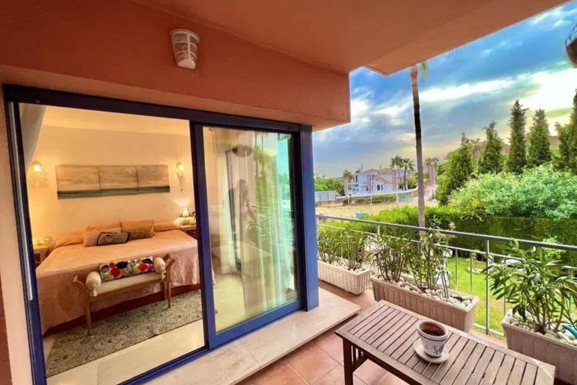 Resale - Town house - Marbella - Nueva Andalucía