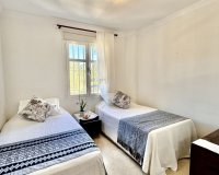Resale - Town house - Marbella - Puerto Banús