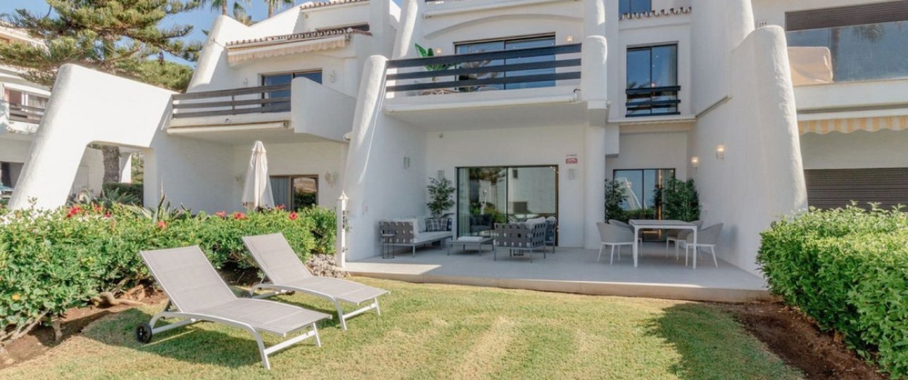 Resale - Town house - Marbella - Puerto Banús