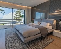 Resale - Town house - Marbella - Puerto Banús
