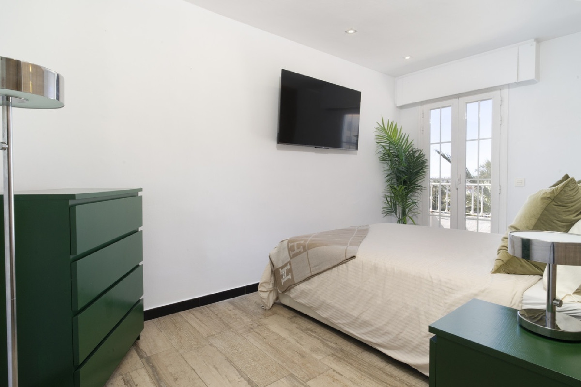 Resale - Town house - Marbella - Puerto Banús
