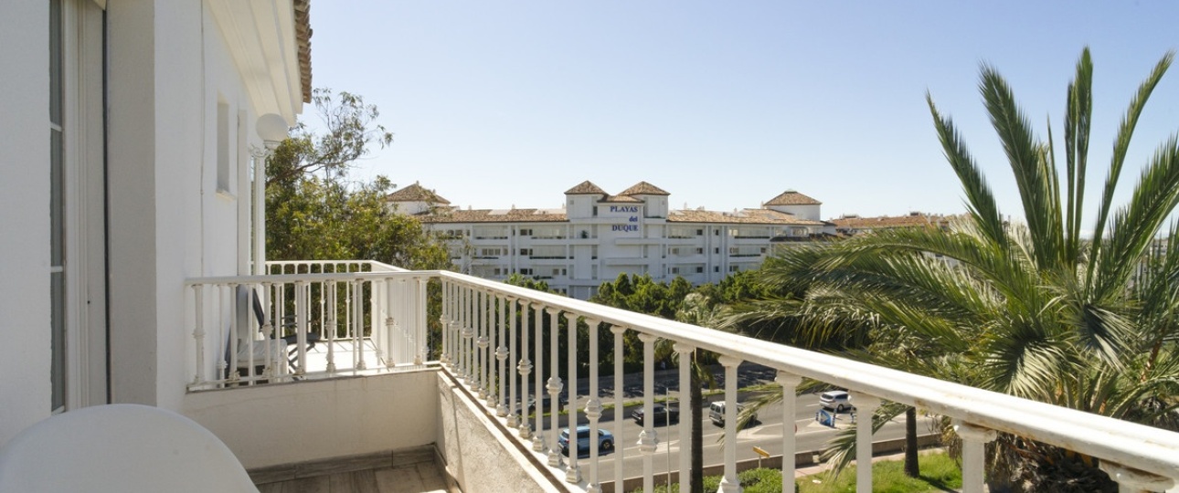 Resale - Town house - Marbella - Puerto Banús