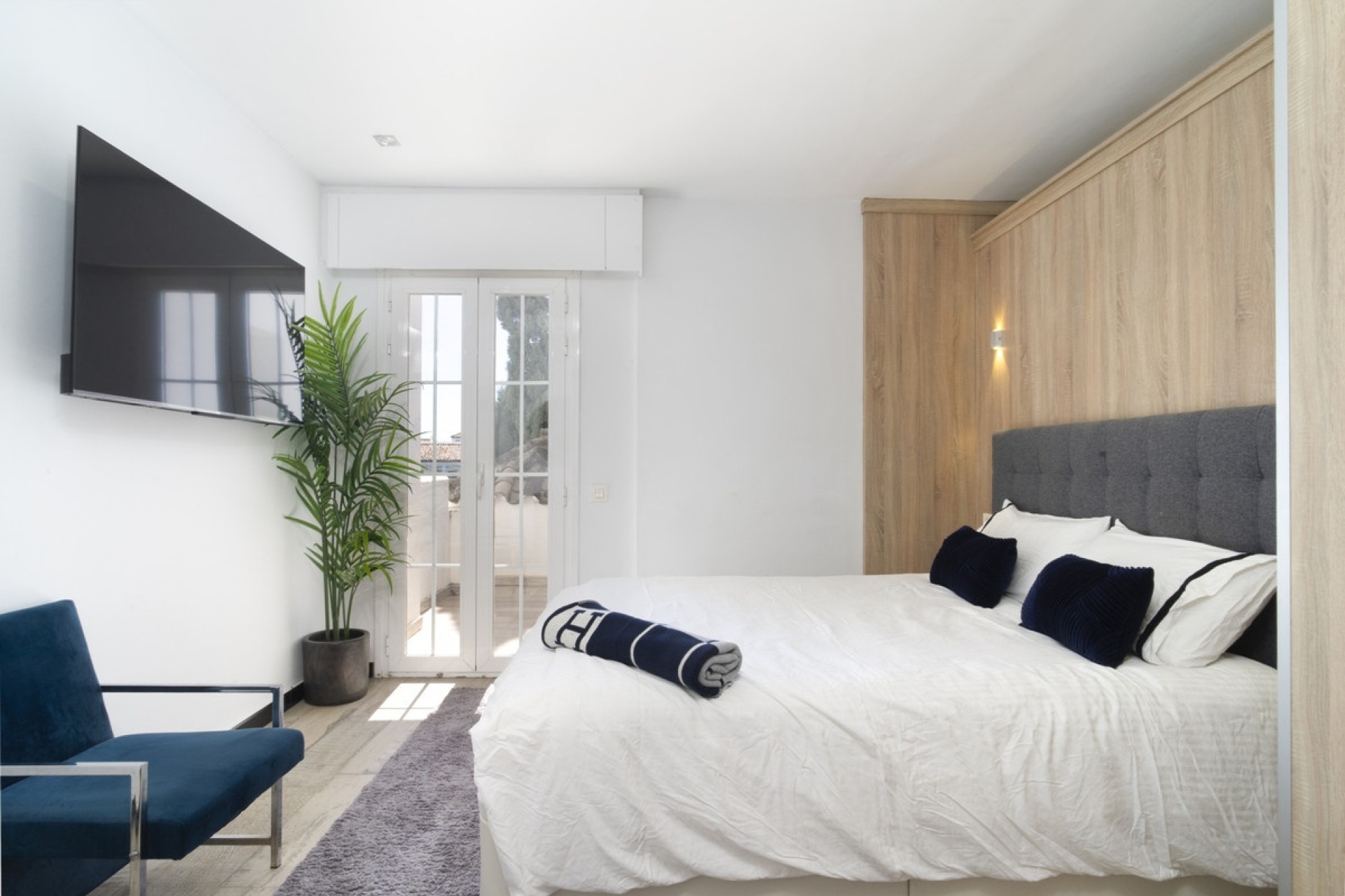 Resale - Town house - Marbella - Puerto Banús