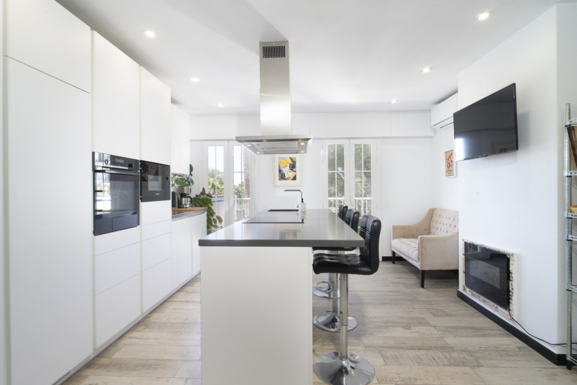 Resale - Town house - Marbella - Puerto Banús