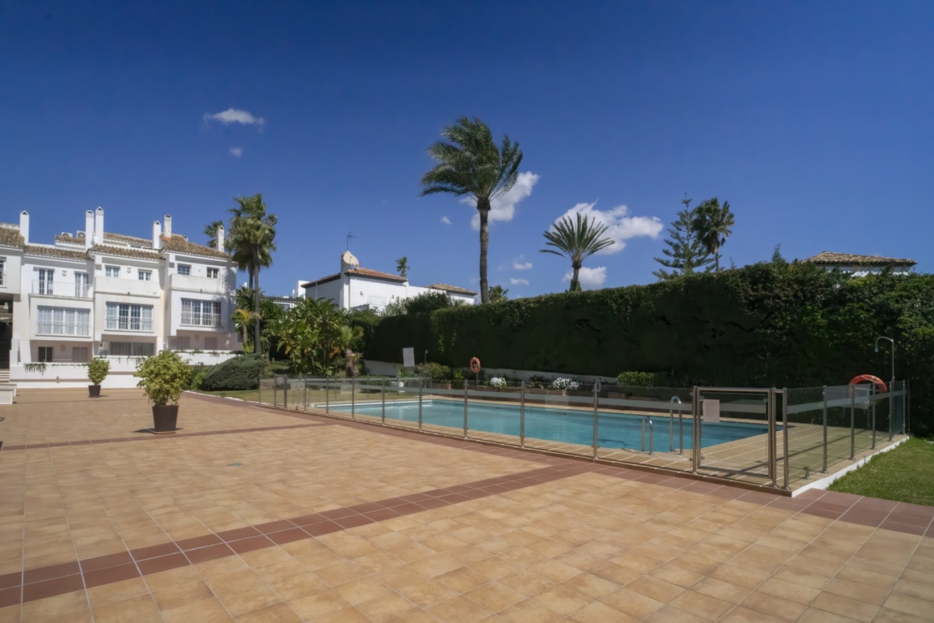 Resale - Town house - Marbella - Puerto Banús