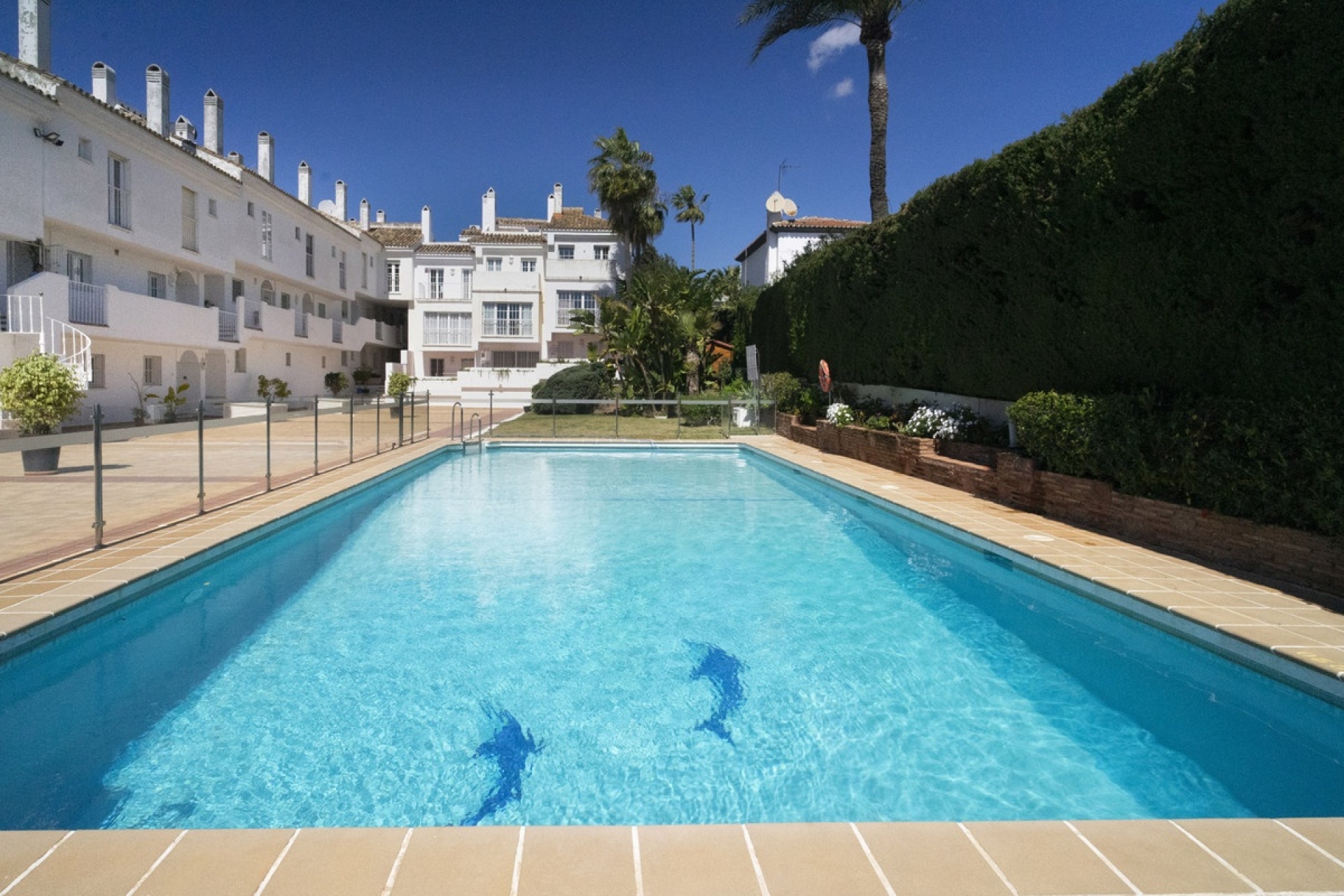 Resale - Town house - Marbella - Puerto Banús
