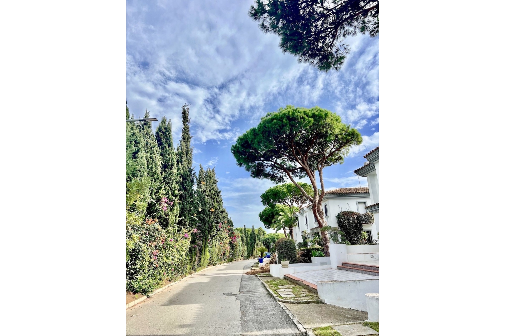 Resale - Town house - Marbella - Puerto de Cabopino
