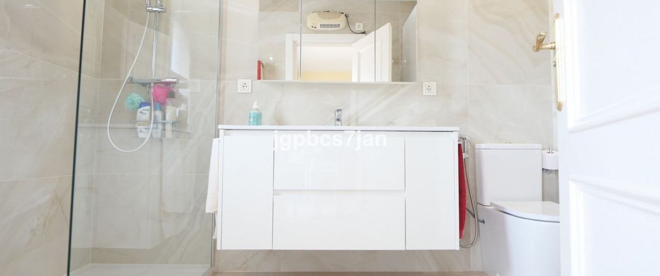 Resale - Town house - Marbella - Puerto de Cabopino