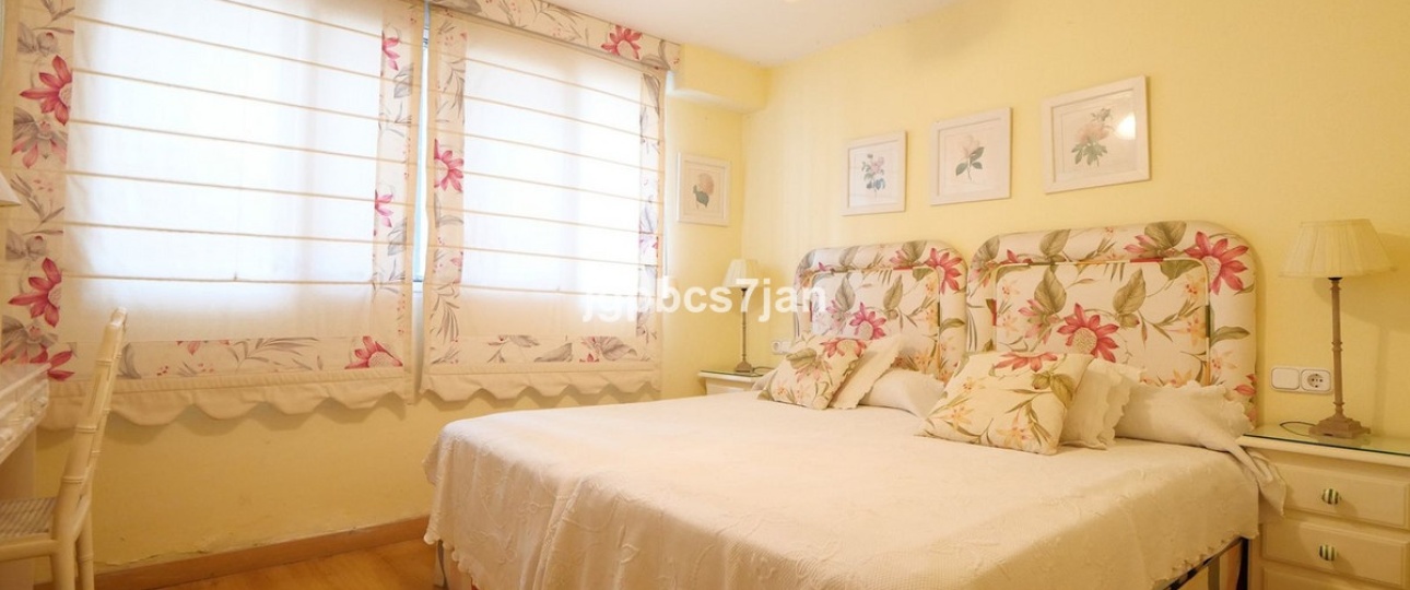 Resale - Town house - Marbella - Puerto de Cabopino