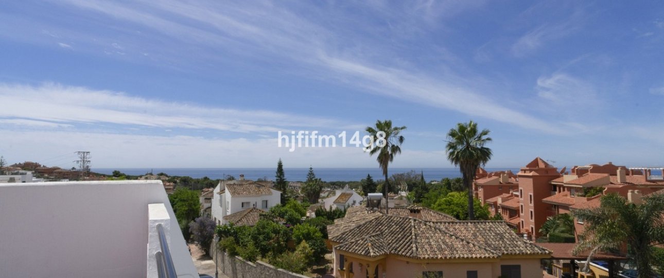 Resale - Town house - Marbella - Reserva de Marbella
