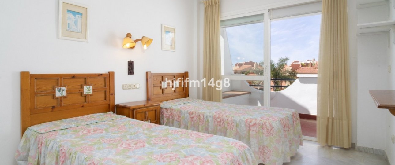 Resale - Town house - Marbella - Reserva de Marbella