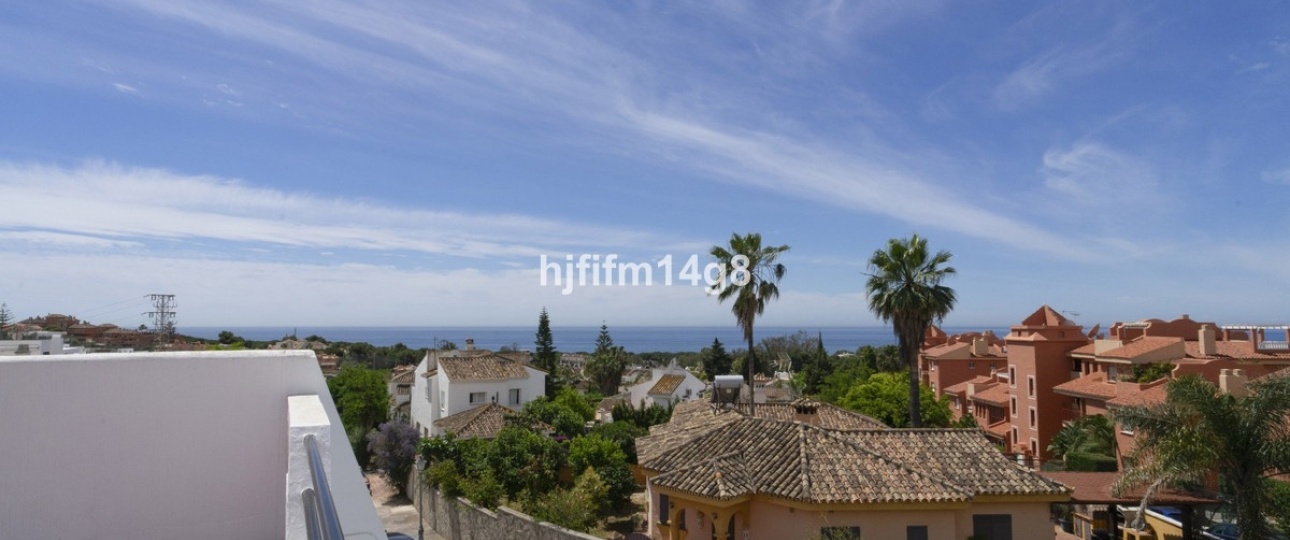 Resale - Town house - Marbella - Reserva de Marbella
