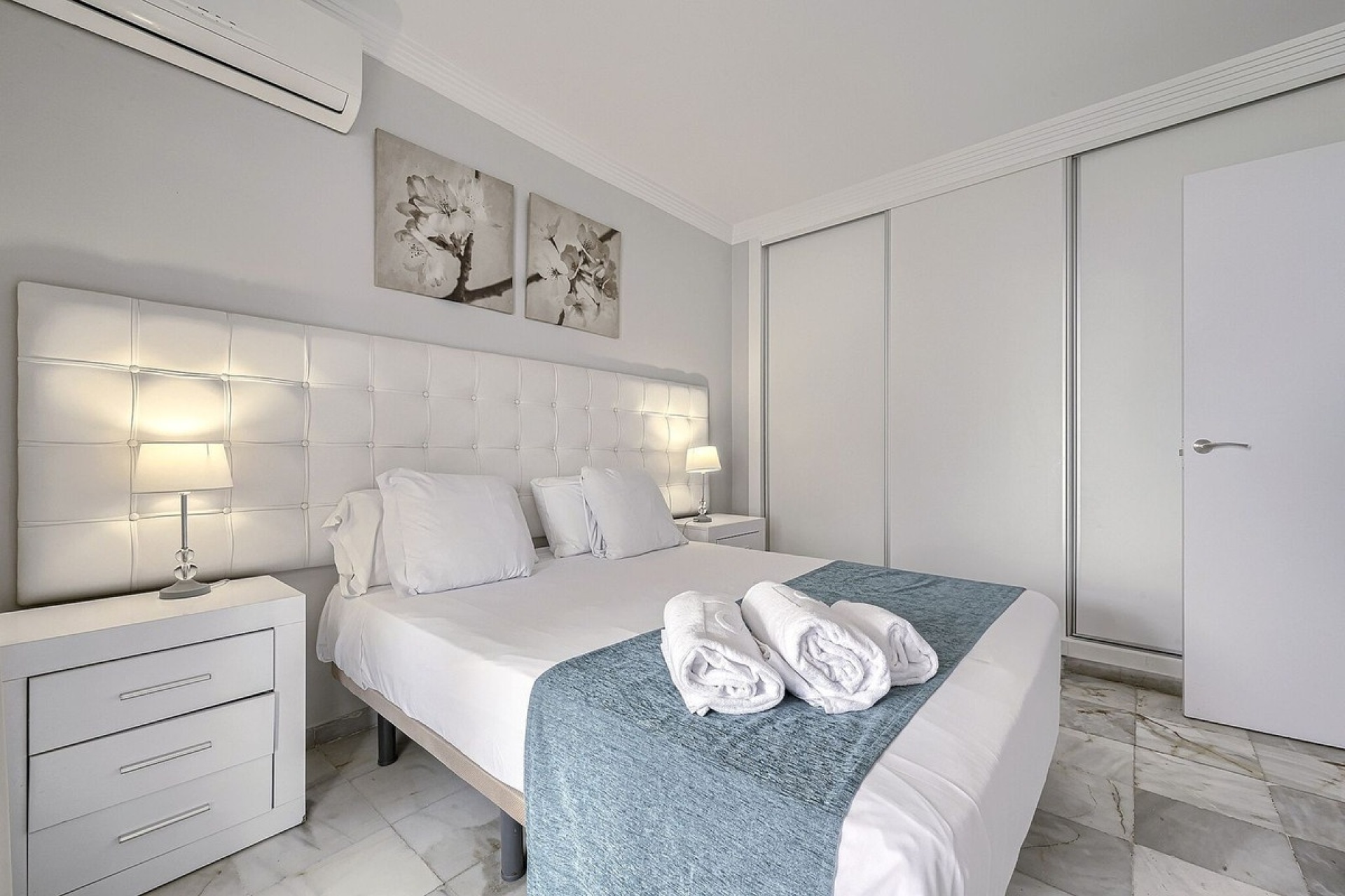 Resale - Town house - Marbella - Reserva de Marbella