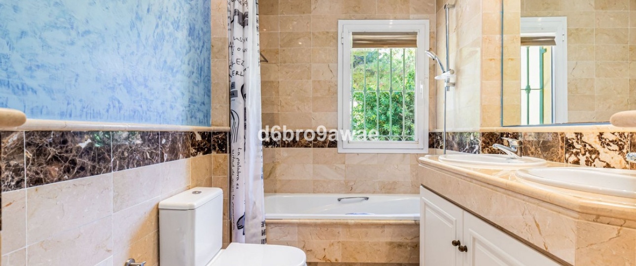 Resale - Town house - Marbella - Río Real
