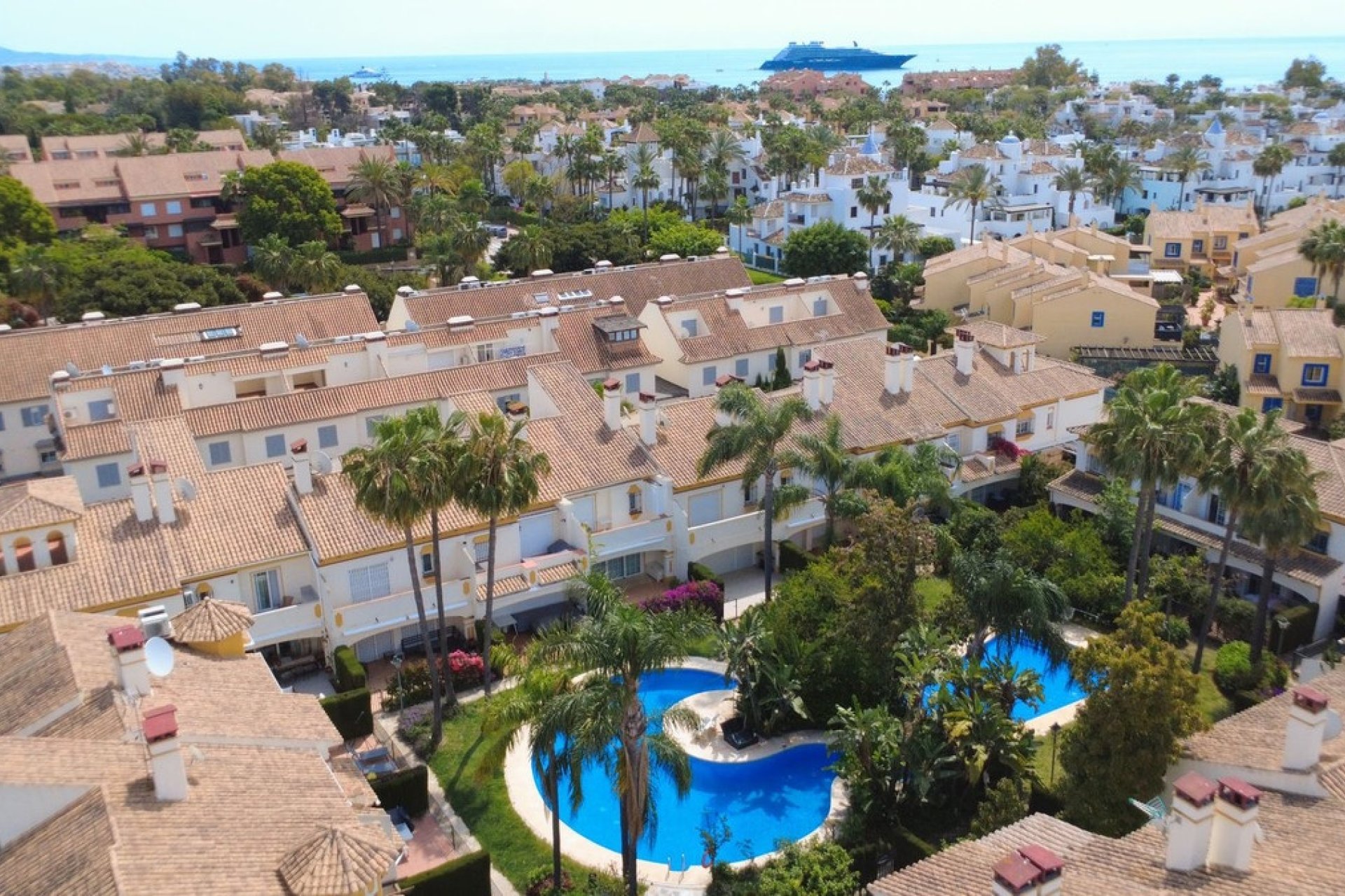 Resale - Town house - Marbella - San Pedro de Alcántara
